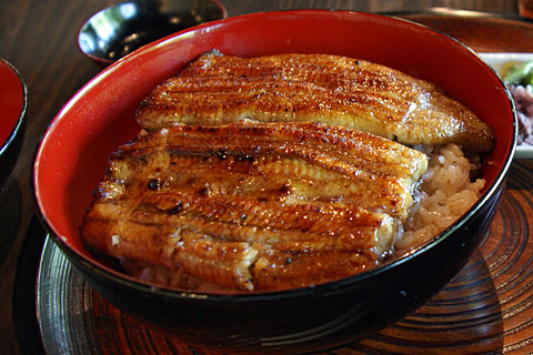 「うな丼」発祥の地「牛久沼」